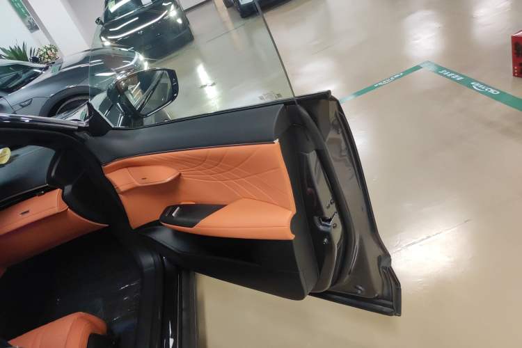 Used Deepal S07 2024 520Max Qiankun Intelligent Driving ADS SE Pure Electric Version Right Front Door Interior