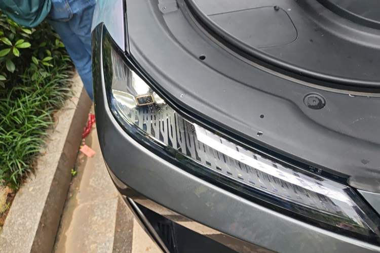 Used Deepal S07 2024 215Max Qiankun Intelligent Driving ADS SE Range-Extended Version Right Front Headlight