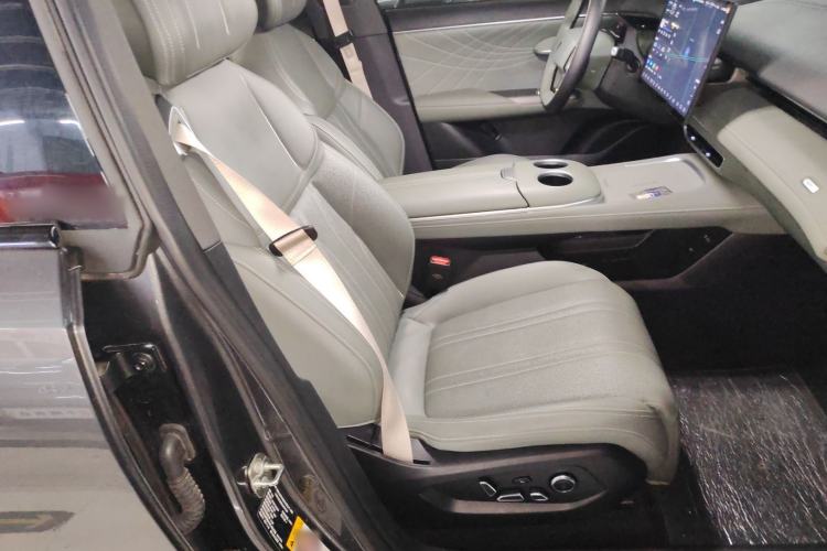 Used Deepal S07 2024 215Max Range-Extended Version Right Front Seat