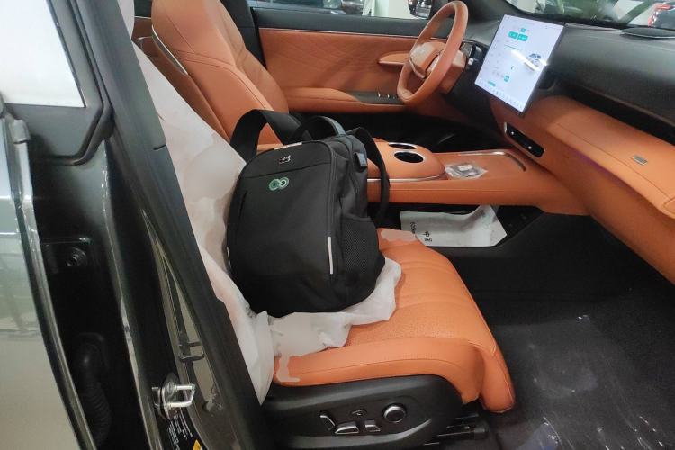 Used Deepal S07 2024 520Max Qiankun Intelligent Driving ADS SE Pure Electric Version Right Front Seat