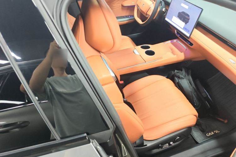 Used Deepal S07 2024 215Max Range-Extended Version Right Front Seat