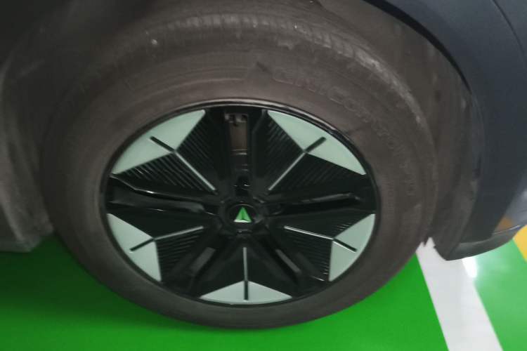 Used Deepal S07 2024 215Max Range-Extended Version Right Front Wheel Hub