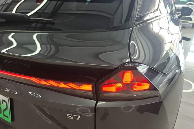 Used Deepal S07 2024 215Max Range-Extended Version Right Rear Taillight