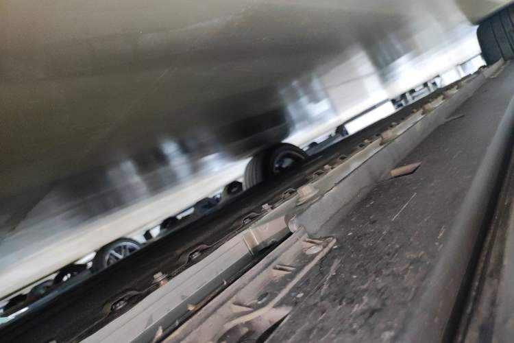 Used Deepal S07 2024 520Max Qiankun Intelligent Driving ADS SE Pure Electric Version Right Side Sill