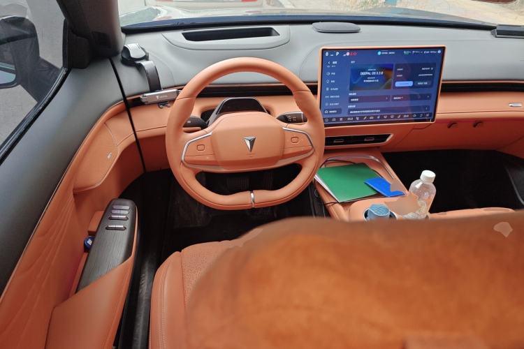 Used Deepal S07 2024 285Max Qiankun Intelligent Driving ADS SE Range-Extended Version Steering Wheel