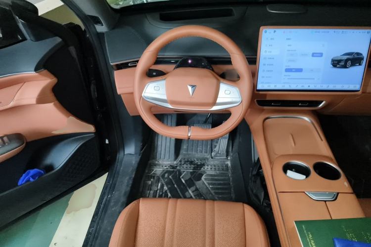 Used Deepal S07 2024 215Max Qiankun Intelligent Driving ADS SE Range-Extended Version Steering Wheel