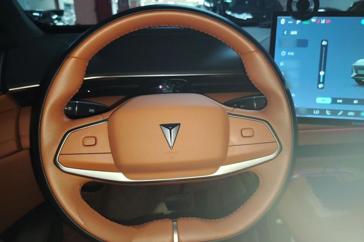 Used Deepal S07 2024 215Max Range-Extended Version Steering Wheel