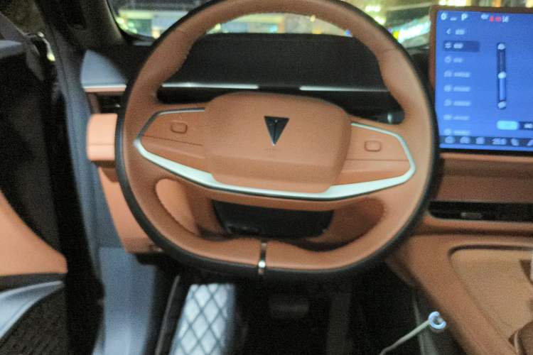 Used Deepal S07 2024 215Max Range-Extended Version Steering Wheel