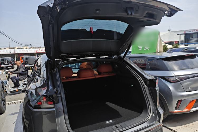 Used Deepal S07 2024 121Max Glory Edition Trunk