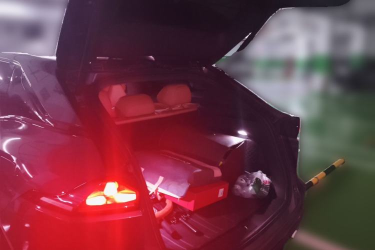 Used Deepal S07 2024 215Max Range-Extended Version Trunk