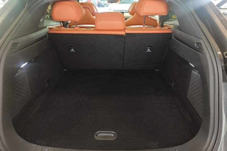 Used Deepal S07 2024 215Max Range-Extended Version Trunk