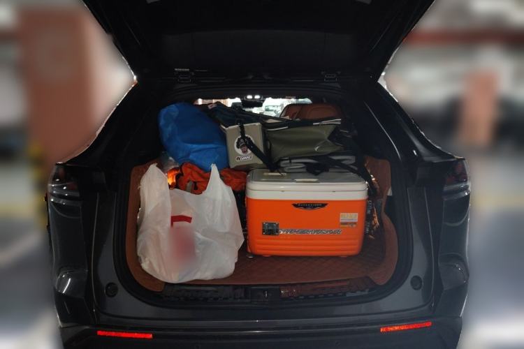 Used Deepal S07 2024 215Max Range-Extended Version Trunk