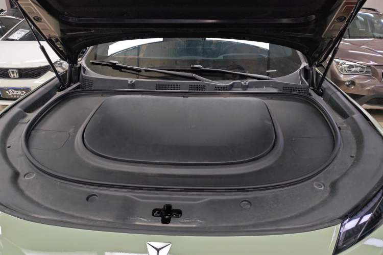 Used Deepal S07 2024 215Max Range-Extended Version Engine Bay