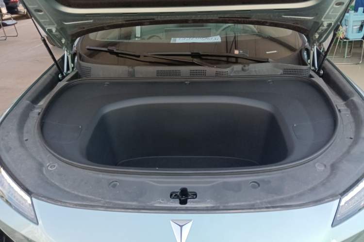 Used Deepal S07 2024 520Max Qiankun Intelligent Driving ADS SE Pure Electric Version Engine Bay