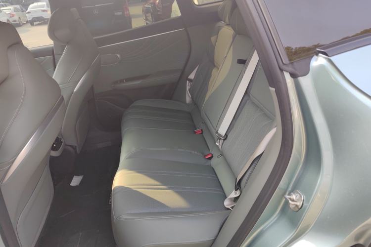 Used Deepal S07 2024 285Max Qiankun Intelligent Driving ADS SE Range-Extended Version Interior 4