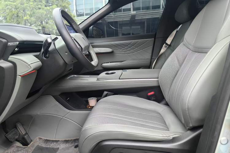 Used Deepal S07 2024 520Max Pure Electric Version Interior 5