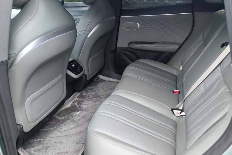 Used Deepal S07 2024 520Max Pure Electric Version Interior 6