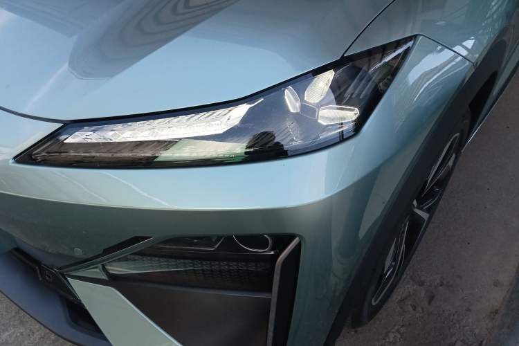 Used Deepal S07 2024 520Max Qiankun Intelligent Driving ADS SE Pure Electric Version Left Front Headlight