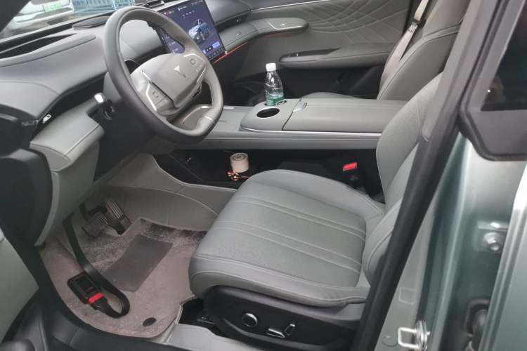 Used Deepal S07 2024 520Max Pure Electric Version Left Front Seat