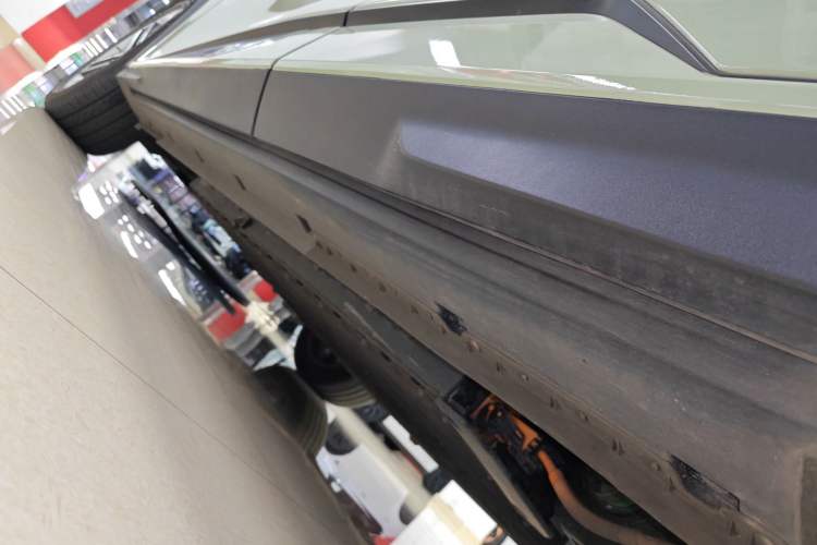 Used Deepal S07 2024 215Max Range-Extended Version Left Side Sill
