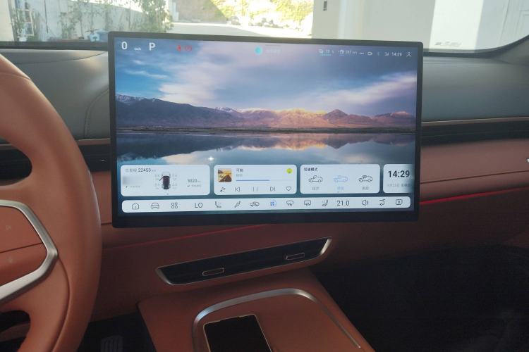 Used Deepal S07 2024 215Max Qiankun Intelligent Driving ADS SE Range-Extended Version Audio And AC Panel