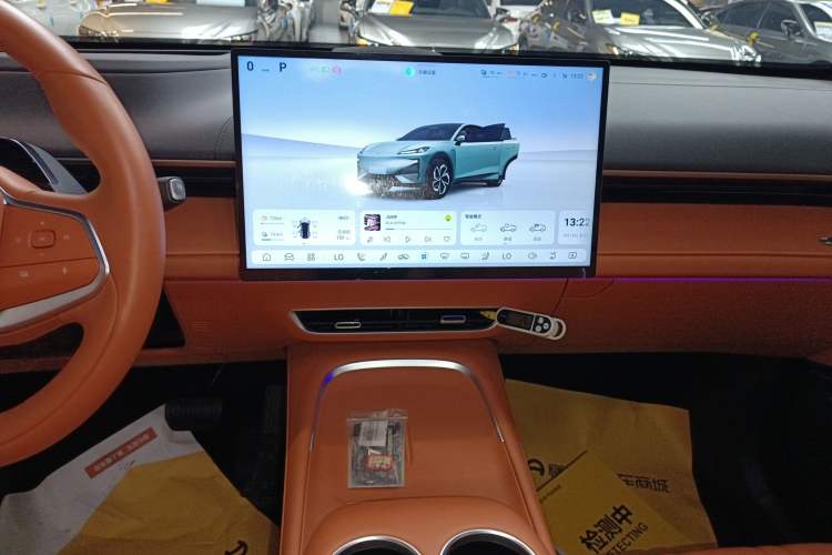 Used Deepal S07 2024 215Max Qiankun Intelligent Driving ADS SE Range-Extended Version Audio And AC Panel