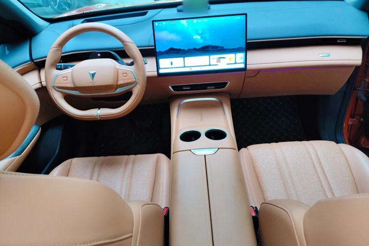 Used Deepal S07 2024 215Max Qiankun Intelligent Driving ADS SE Range-Extended Version Center Console