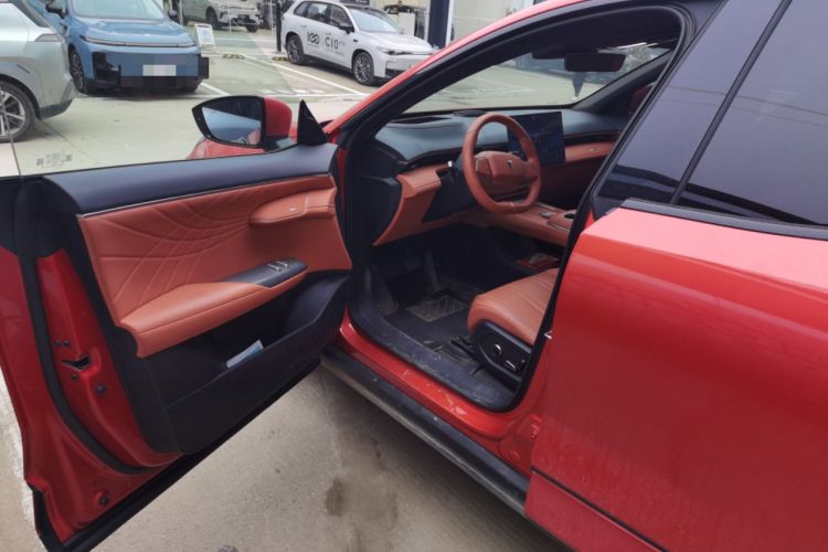 Used Deepal S07 2024 215Max Qiankun Intelligent Driving ADS SE Range-Extended Version Driver Seat