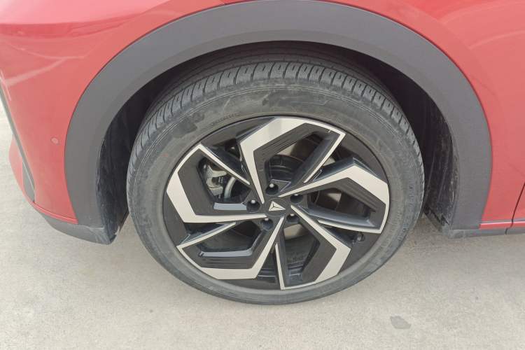Used Deepal S07 2024 215Max Qiankun Intelligent Driving ADS SE Range-Extended Version Exterior 7