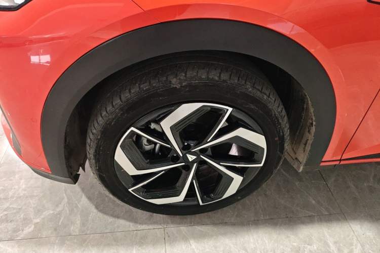 Used Deepal S07 2024 215Max Qiankun Intelligent Driving ADS SE Range-Extended Version Exterior 7