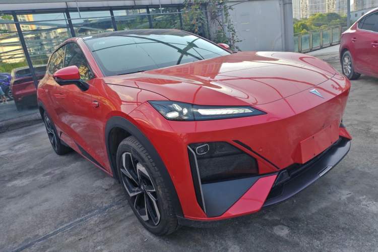 Used Deepal S07 2024 215Max Qiankun Intelligent Driving ADS SE Range-Extended Version Front Right 45 Deg