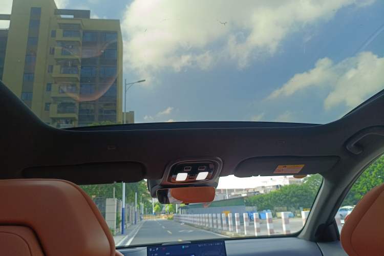 Used Deepal S07 2024 215Max Qiankun Intelligent Driving ADS SE Range-Extended Version Headliner