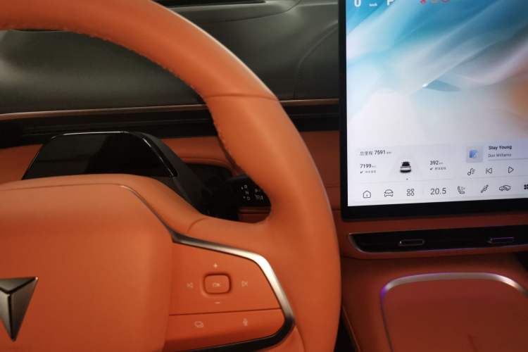 Used Deepal S07 2024 215Max Qiankun Intelligent Driving ADS SE Range-Extended Version Instrument Cluster