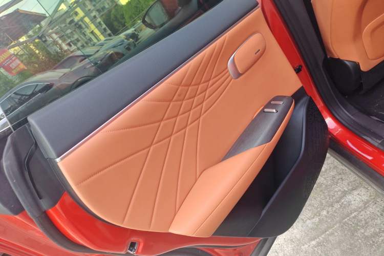 Used Deepal S07 2024 215Max Qiankun Intelligent Driving ADS SE Range-Extended Version Left Rear Door Interior