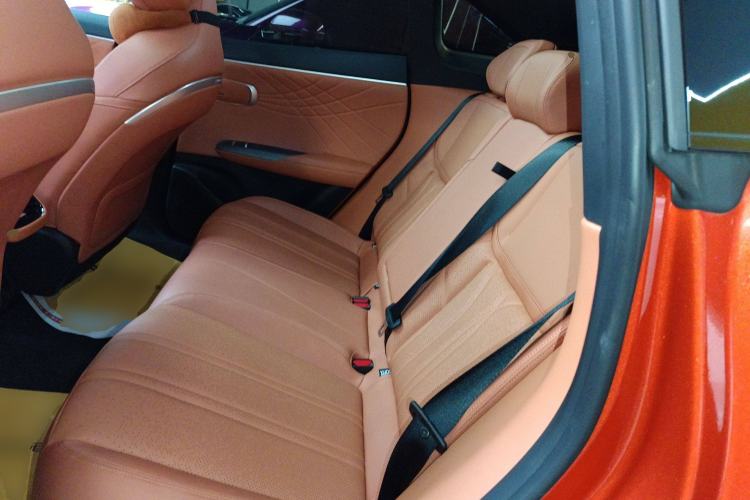Used Deepal S07 2024 215Max Qiankun Intelligent Driving ADS SE Range-Extended Version Left Rear Seat