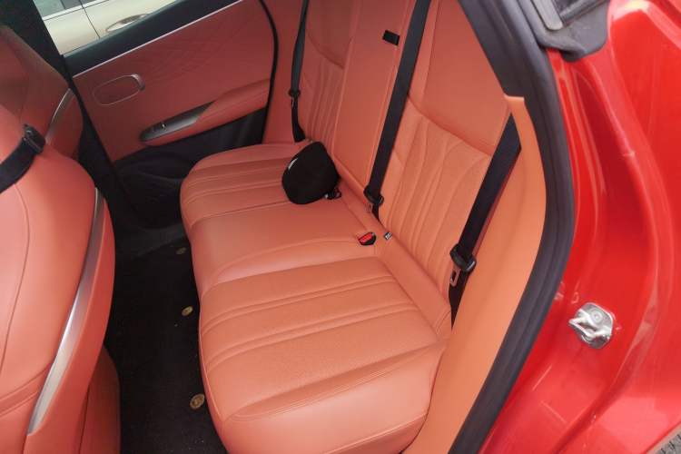 Used Deepal S07 2024 215Max Qiankun Intelligent Driving ADS SE Range-Extended Version Left Rear Seat
