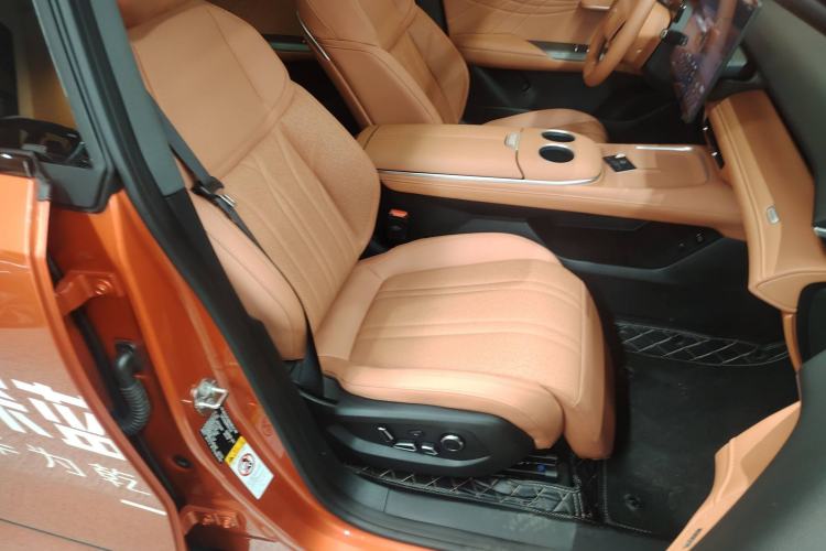 Used Deepal S07 2024 215Max Qiankun Intelligent Driving ADS SE Range-Extended Version Right Front Seat