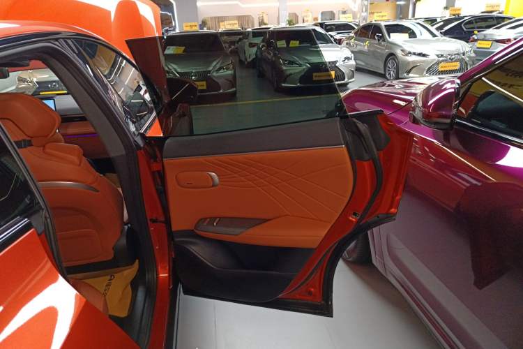 Used Deepal S07 2024 215Max Qiankun Intelligent Driving ADS SE Range-Extended Version Right Rear Door Interior