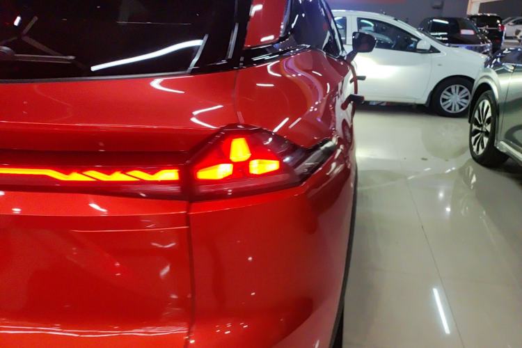Used Deepal S07 2024 215Max Qiankun Intelligent Driving ADS SE Range-Extended Version Right Rear Taillight