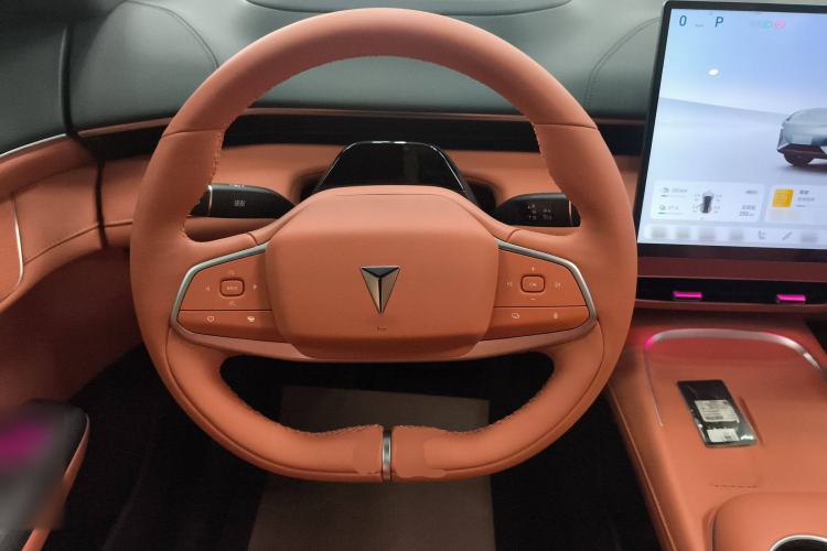 Used Deepal S07 2024 215Max Qiankun Intelligent Driving ADS SE Range-Extended Version Steering Wheel