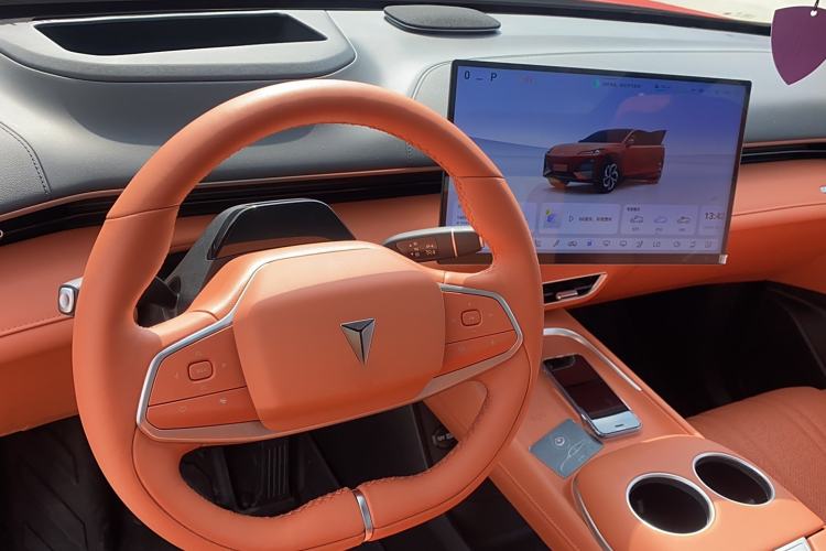 Used Deepal S07 2024 215Max Qiankun Intelligent Driving ADS SE Range-Extended Version Steering Wheel