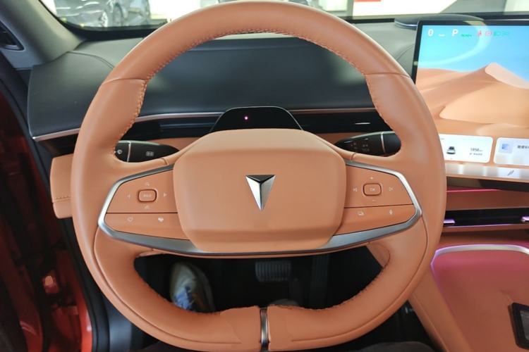 Used Deepal S07 2024 215Max Qiankun Intelligent Driving ADS SE Range-Extended Version Steering Wheel