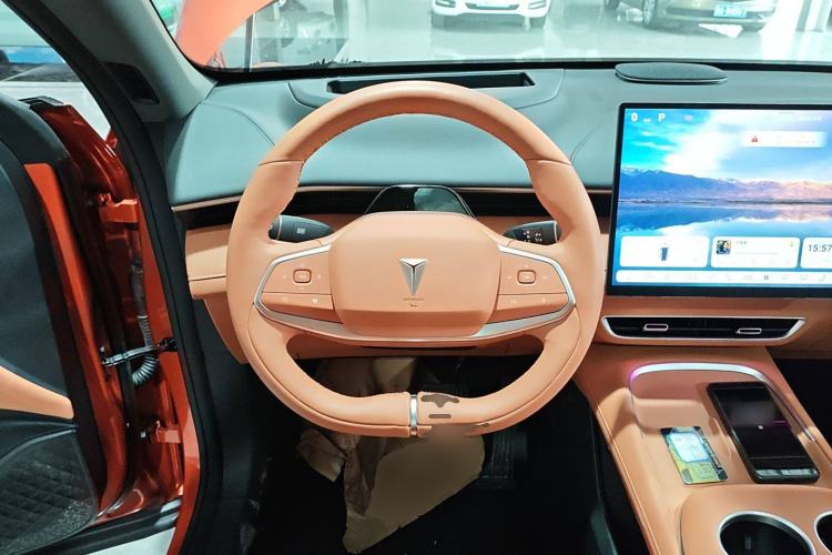 Used Deepal S07 2024 215Max Qiankun Intelligent Driving ADS SE Range-Extended Version Steering Wheel