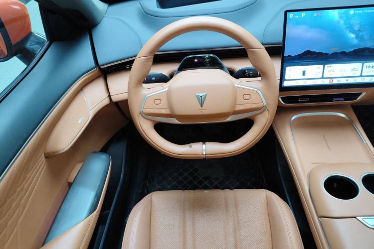 Used Deepal S07 2024 215Max Qiankun Intelligent Driving ADS SE Range-Extended Version Steering Wheel