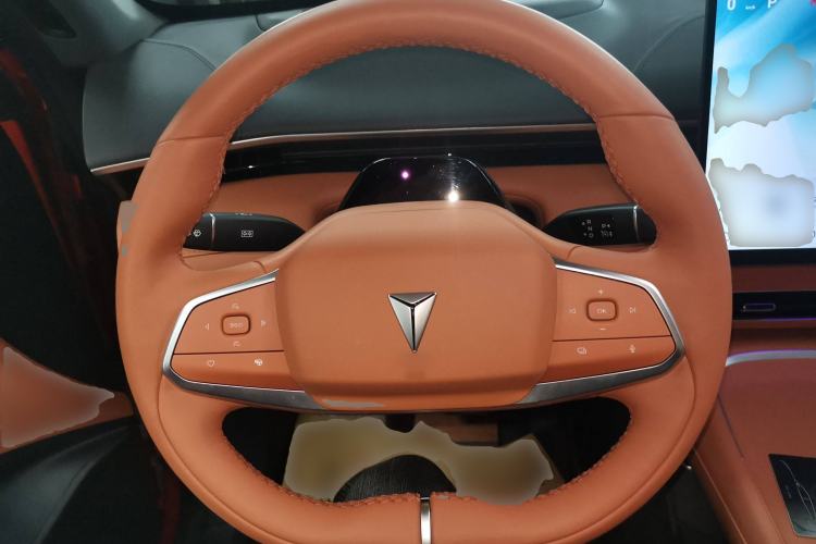 Used Deepal S07 2024 215Max Qiankun Intelligent Driving ADS SE Range-Extended Version Steering Wheel