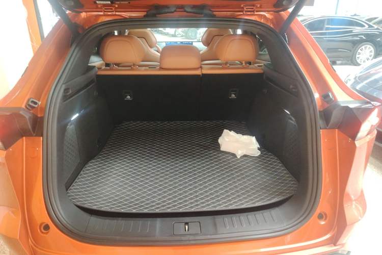 Used Deepal S07 2024 215Max Qiankun Intelligent Driving ADS SE Range-Extended Version Trunk