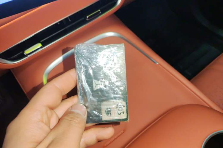 Used Deepal S07 2024 215Max Qiankun Intelligent Driving ADS SE Range-Extended Version Vehicle Key