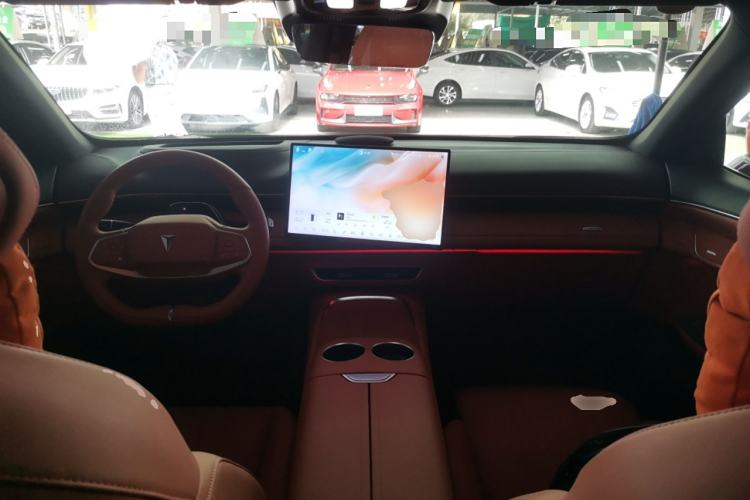 Used Deepal S07 2024 215Max Qiankun Intelligent Driving ADS SE Range-Extended Version Center Console