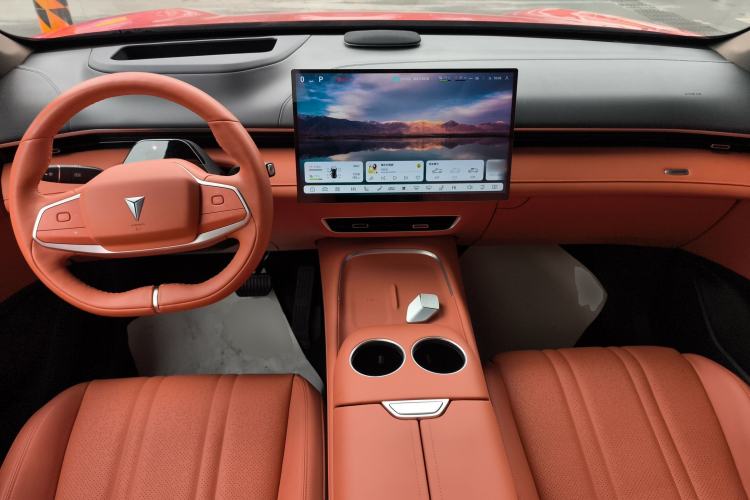 Used Deepal S07 2024 215Max Qiankun Intelligent Driving ADS SE Range-Extended Version Center Console