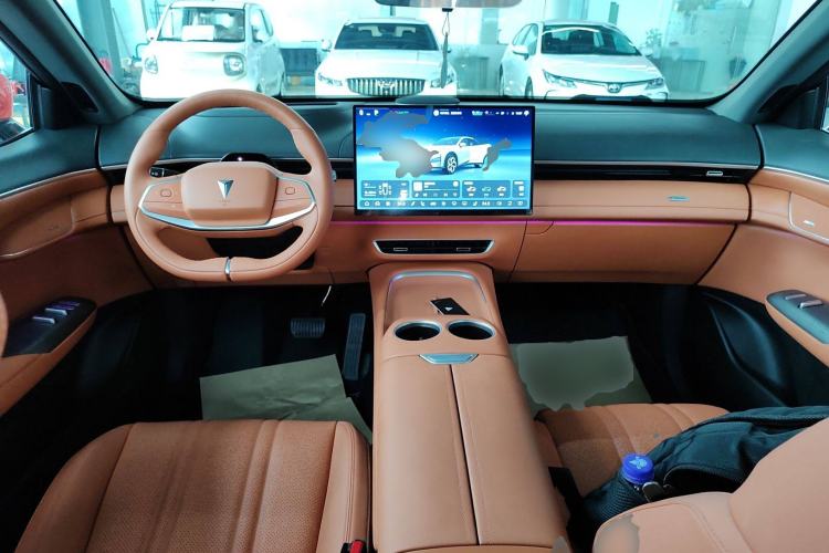 Used Deepal S07 2024 215Max Qiankun Intelligent Driving ADS SE Range-Extended Version Center Console